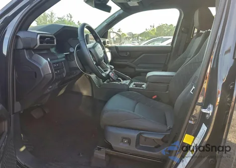 2025 Toyota Tacoma Double Cab from USA, damaged, VIN 3TYKB5FN5ST028660